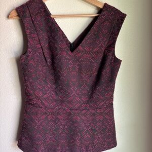 Halogen Patterned Top